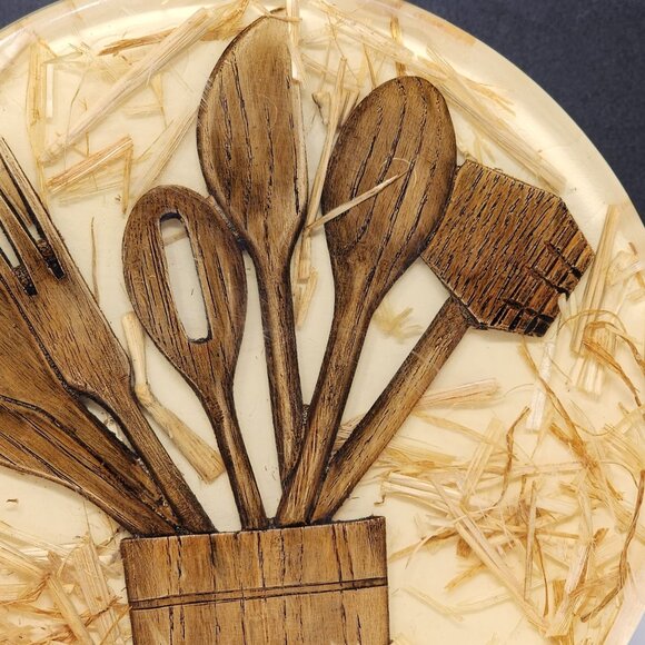 Handcrafted Wooden Kitchen Utensils Design Round Resin Trivet 7-3/4" - Picture 3 of 10